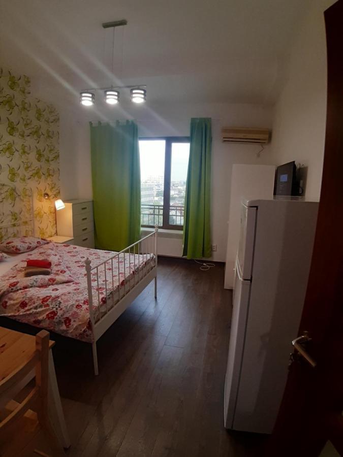 Romantic Calm Apartments Piata Universitate Bukarest Kültér fotó